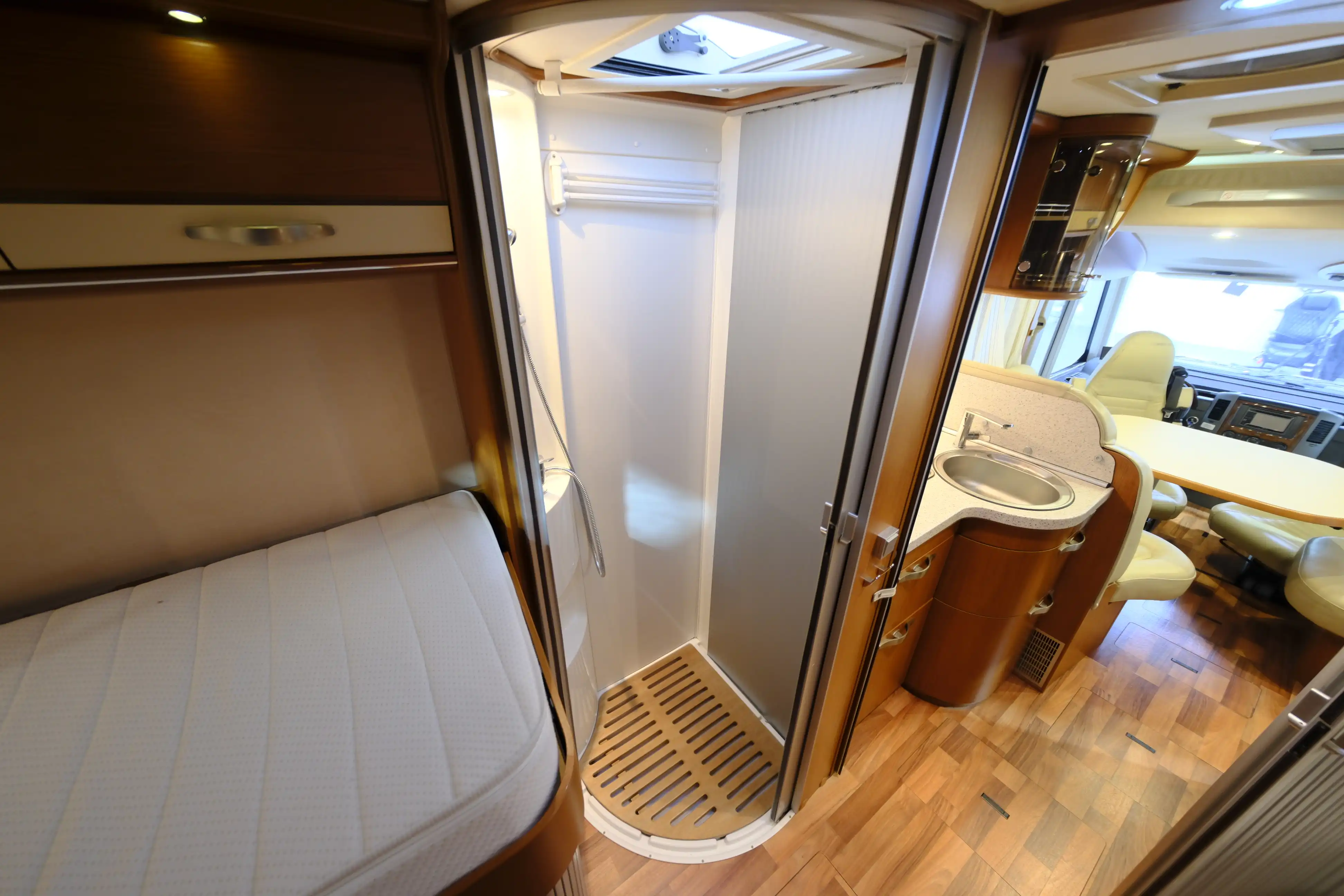 HYMER-ERIBA B 680 Star-Line - Ansicht 16